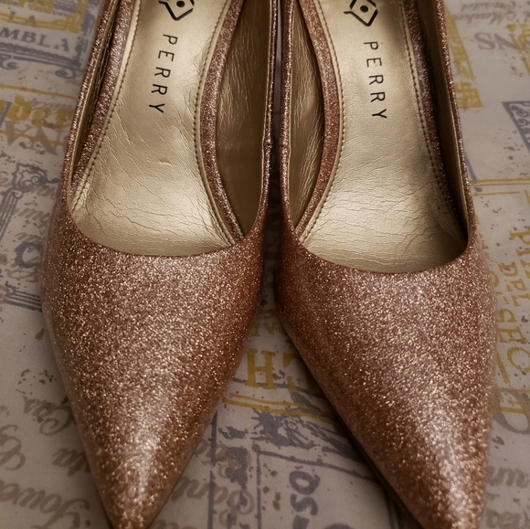 🆕 NWOT Katy Perry The Sissy Gold Glitter Heel - Picture 5 of 7